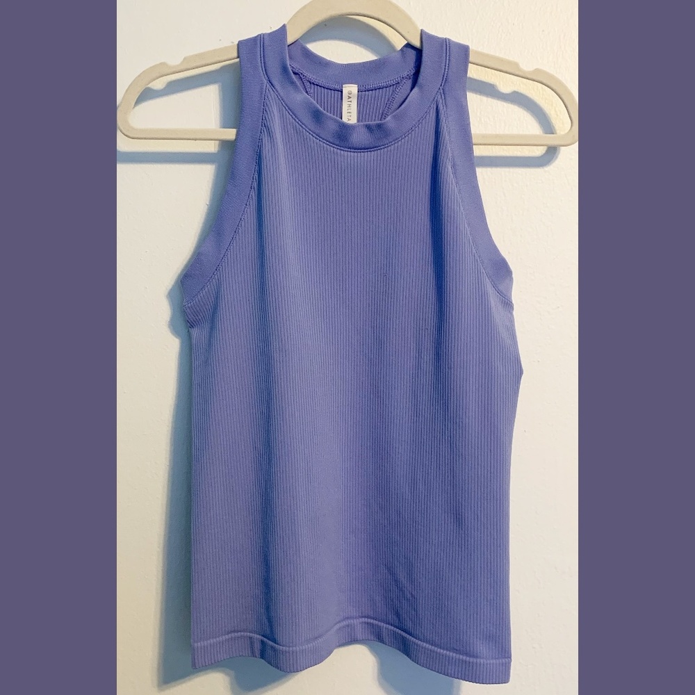 Athletic Top | Size M
